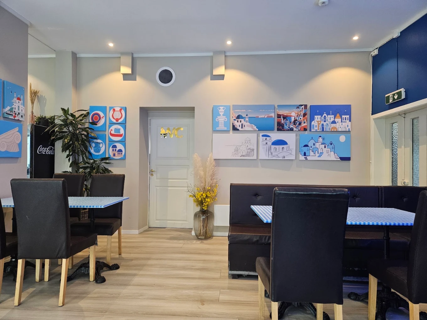 Lokalet til Gyros House med gresk inspirert interiør
